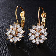 Load image into Gallery viewer, Fashion Floral Crystal Earrings